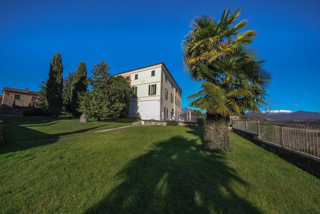 Villa Santa Maria Dell'Arco - Centro Oreb Cazzago San Martino Экстерьер фото